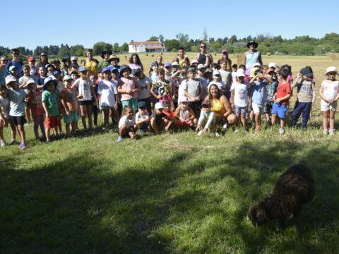 Chicos de la colonia disfrutaron de un paseo en Casa Padre Lamy