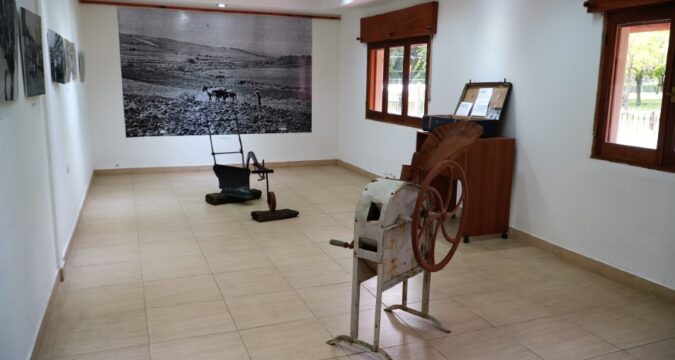 Muestra permanente “Un viaje al Oro Verde de Ayer” en el museo Conrado Hasenauer