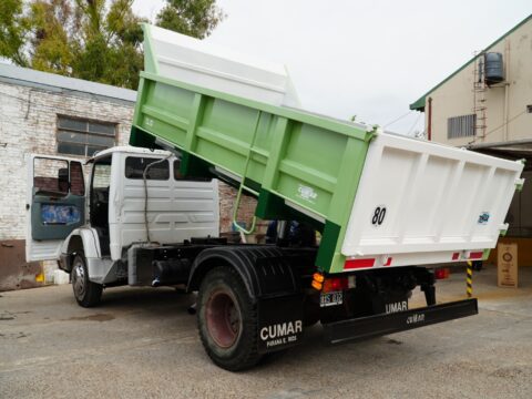 Llegó al Municipio el camión volcador reparado