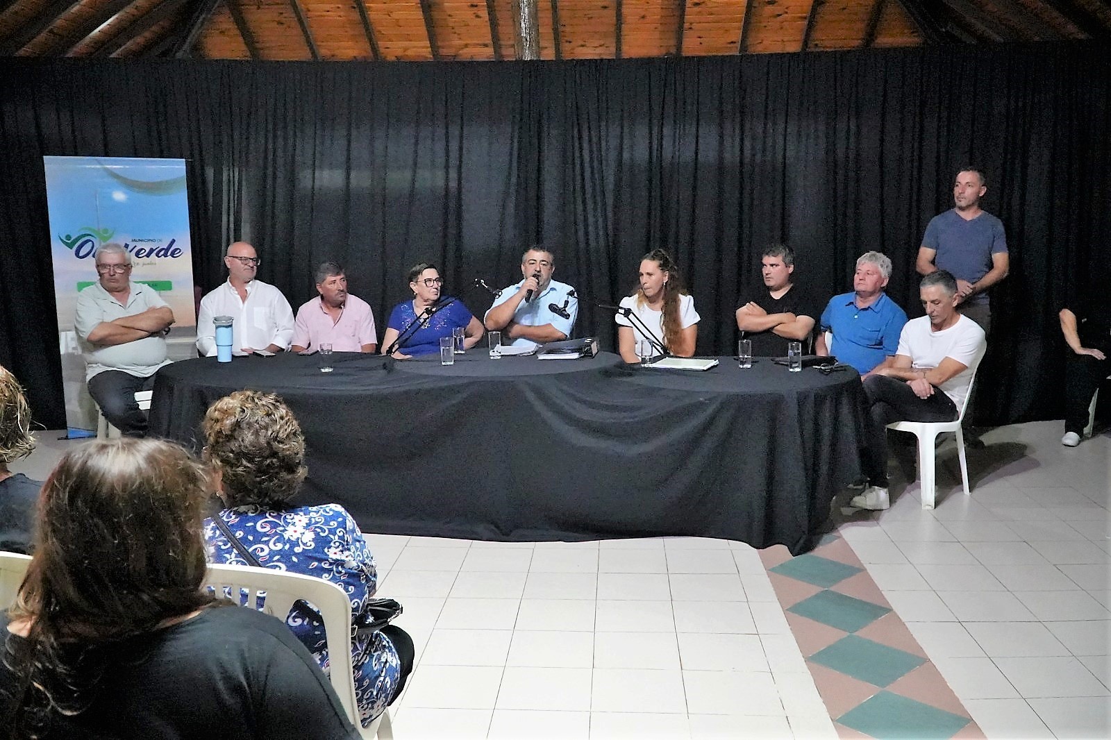 Reunión de autoridades municipales y vecinos por el Parque Ambiental: el Municipio abandonará el consorcio y reforzará su programa GIRSU