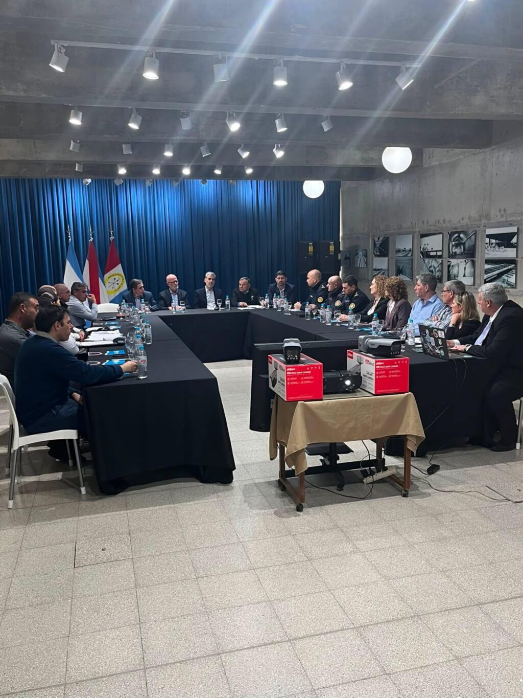 Se realizó una reunión de trabajo en el Túnel Subfluvial por la emergencia hídrica y la modernización