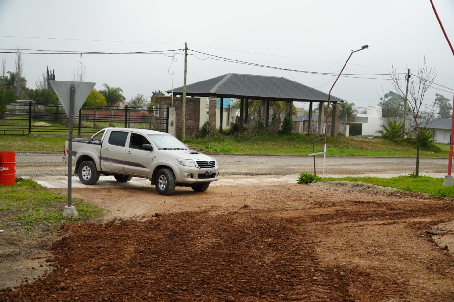 El nuevo ingreso a los barrios de Lomas de Oro Verde y Los Algarrobos ya está habilitado