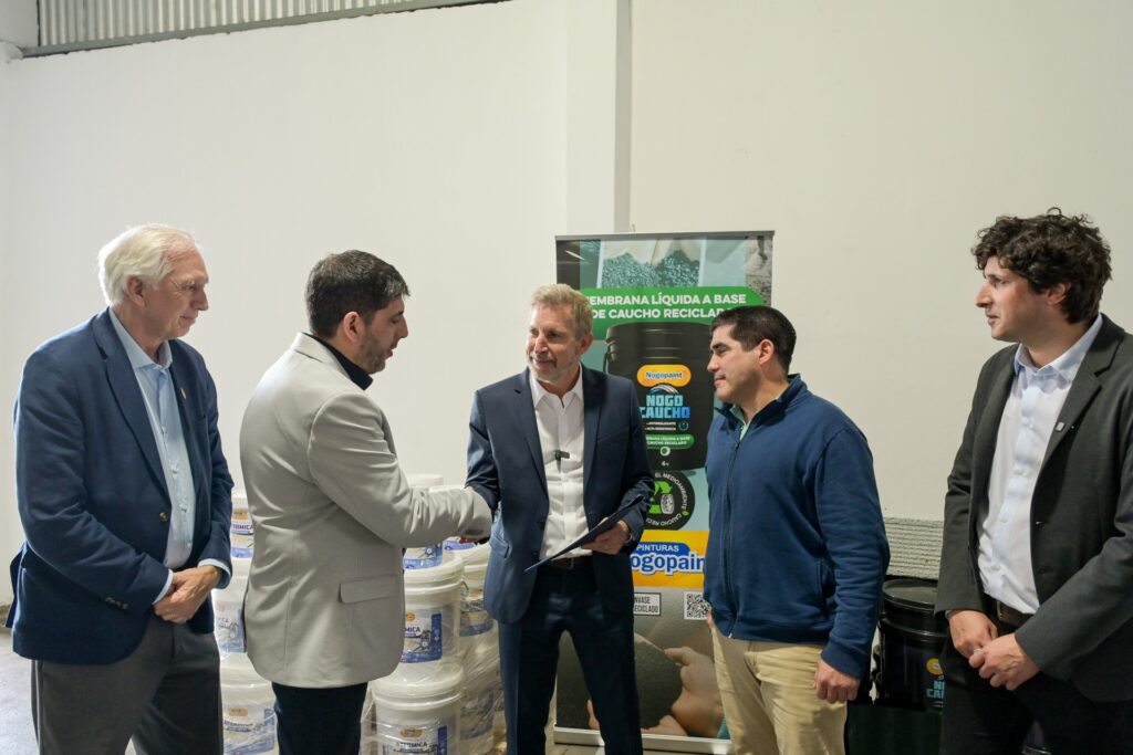 Frigerio destacó el crecimiento de Nogopaint y entregó una nueva certificación del RINI