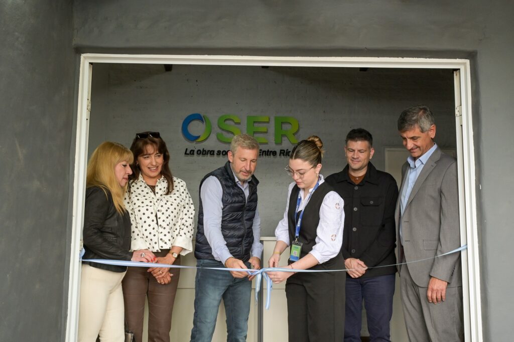 Frigerio inauguró un consultorio odontológico de OSER en Feliciano